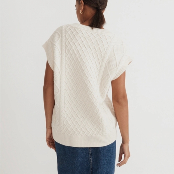 Madewell Cable Knit Sweater Vest - Picture 14 of 14